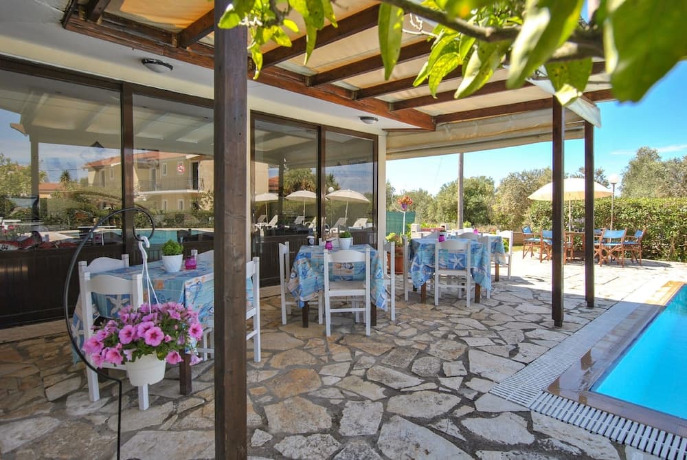 Stefanos Studios