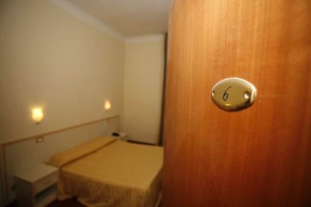 Hotel Adler