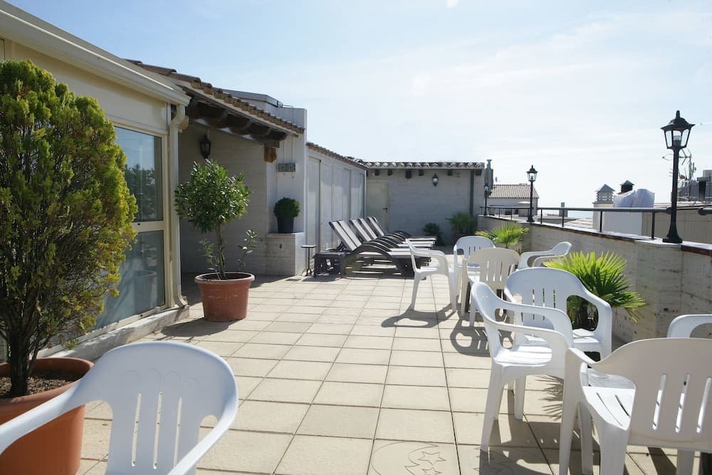 Apartaments Rosa Clara