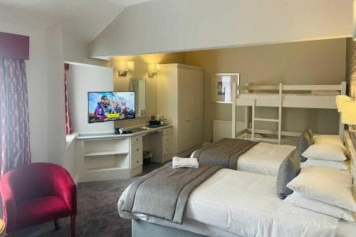 Cliffs Hotel - Blackpool