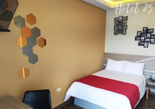 Hotel 25