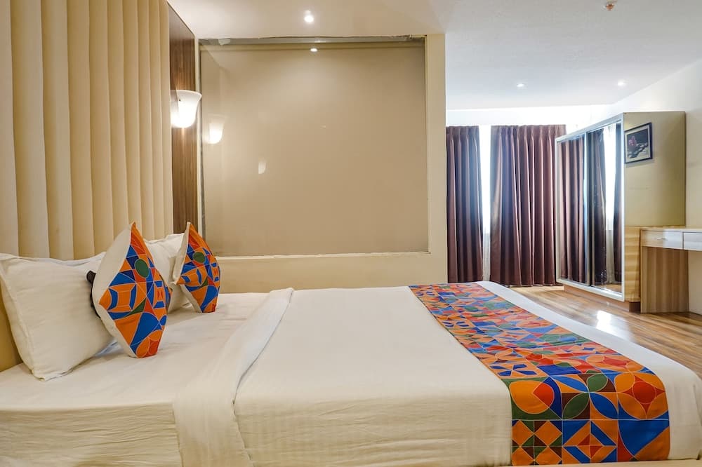 Fabhotel Dreams Inn