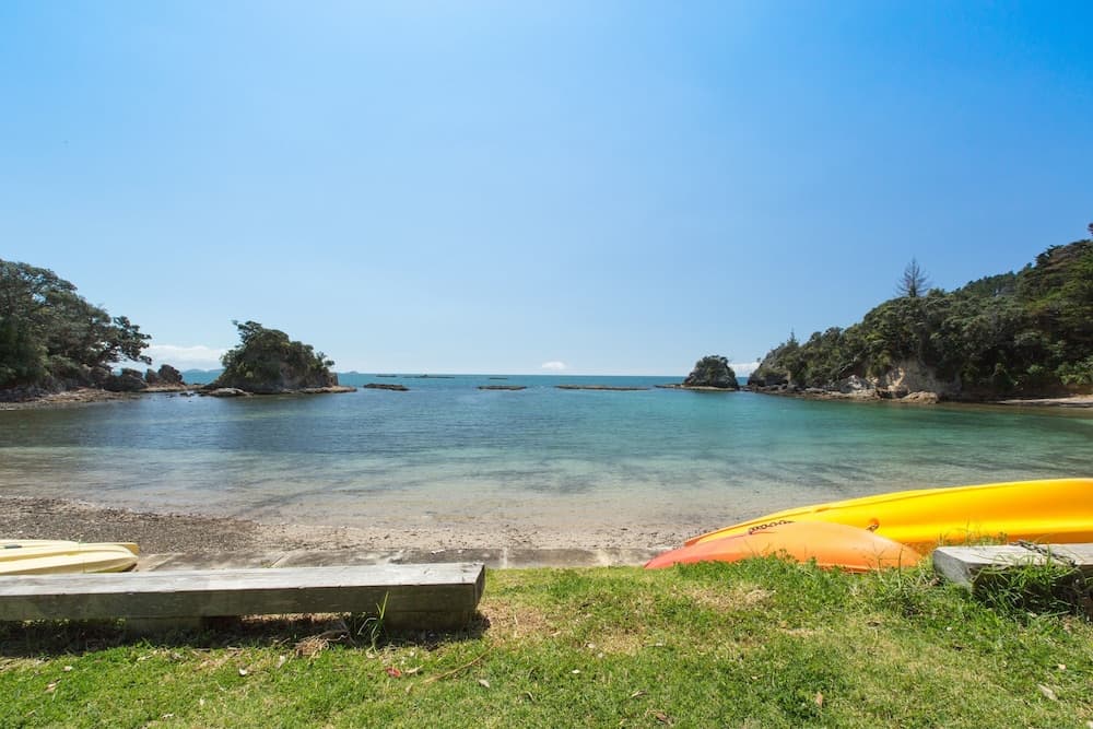Beachfront Enclosure Bay