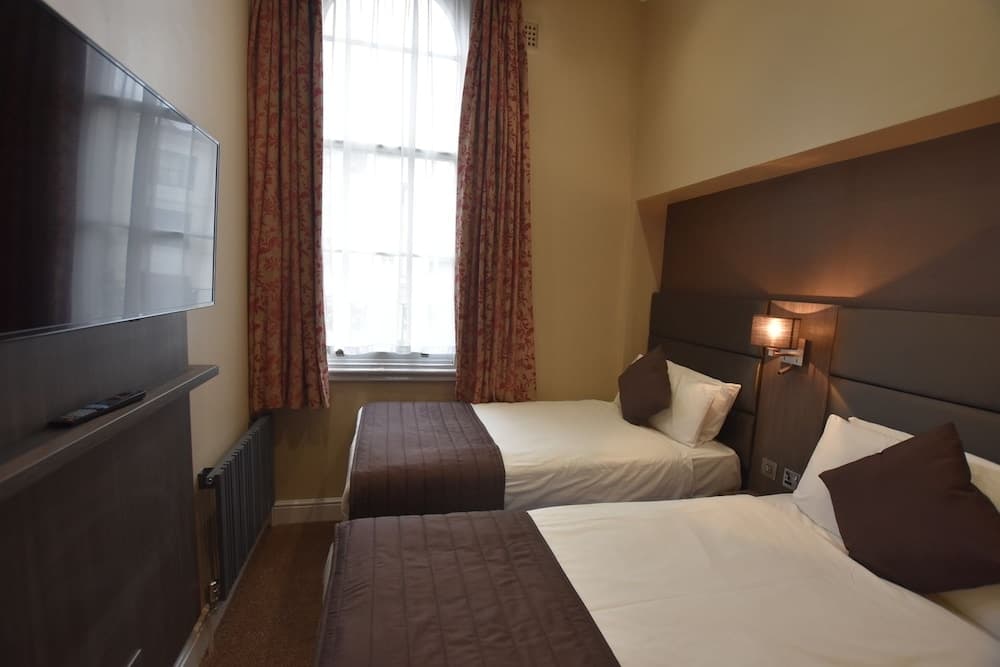 Brunel Hotel