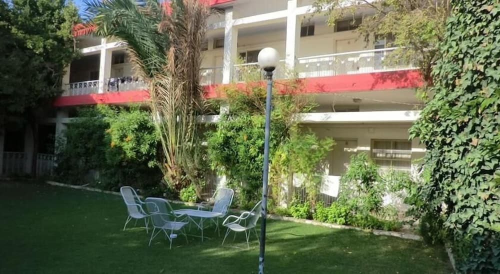 Bloom Star Hotel