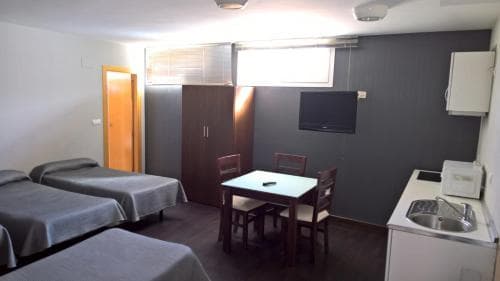 Hostal T4