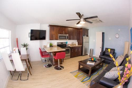 Au Rendezvous Motel