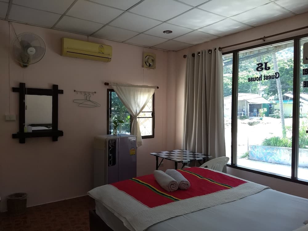 JS Guesthouse