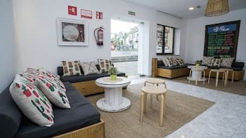 Fin Surf House