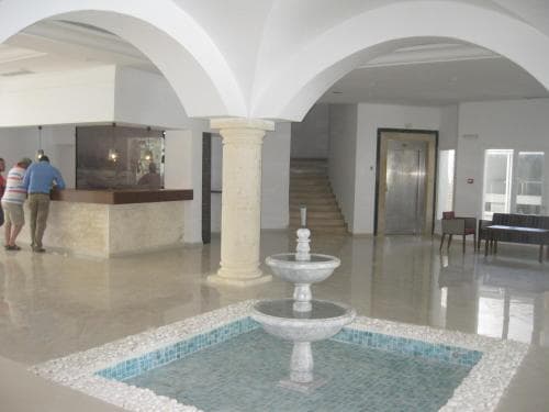 Hotel Menara