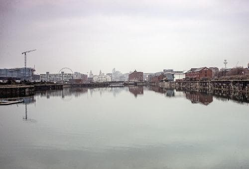 Base Serviced Apartments - The Docks