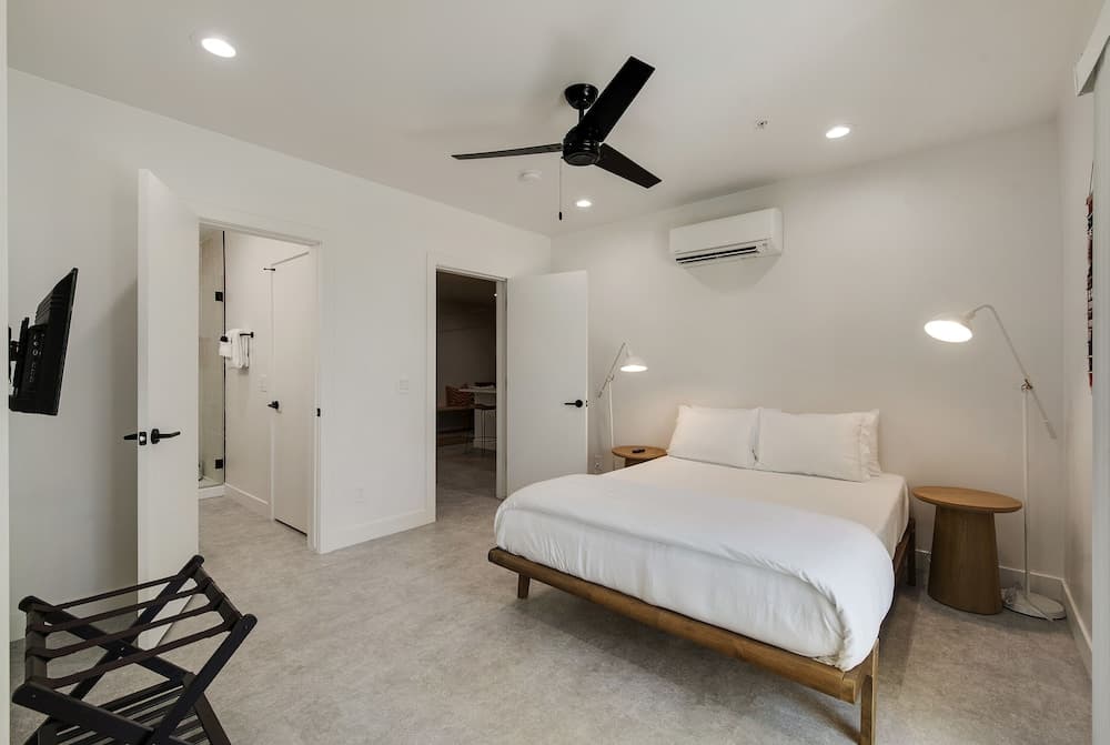 Stavros Sweet Suites