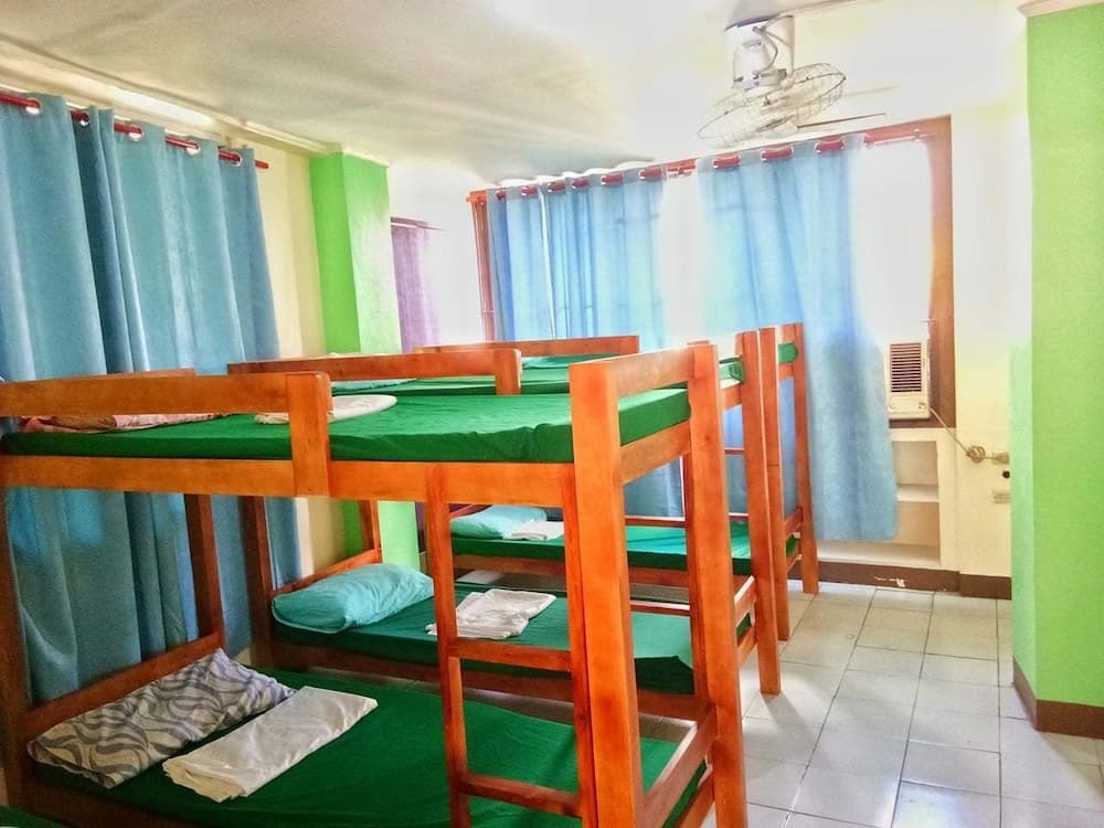 Friendly's Guesthouse