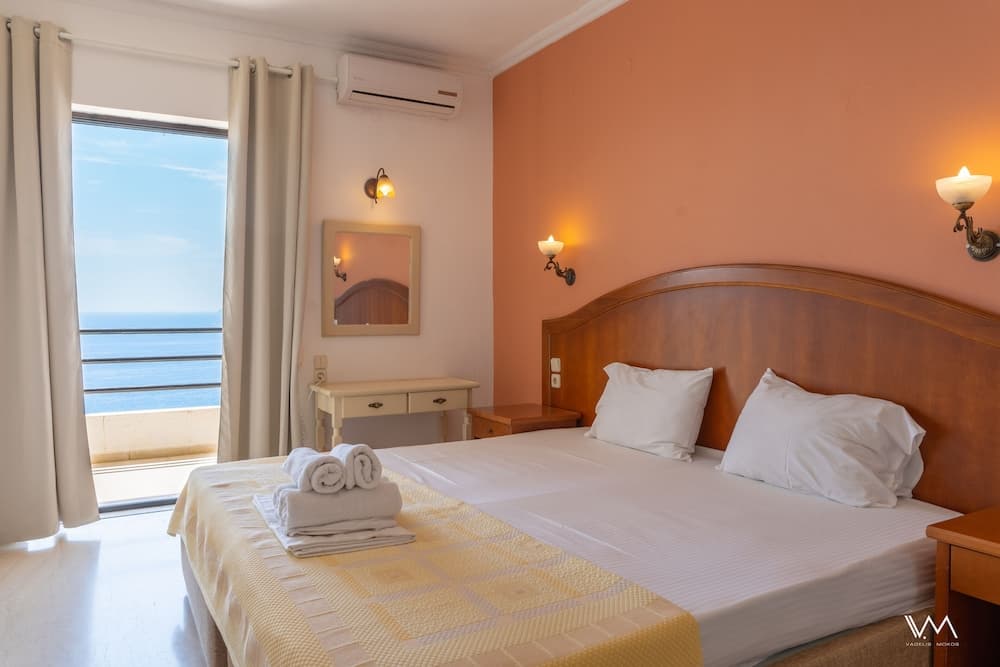 Arilla Beach Hotel