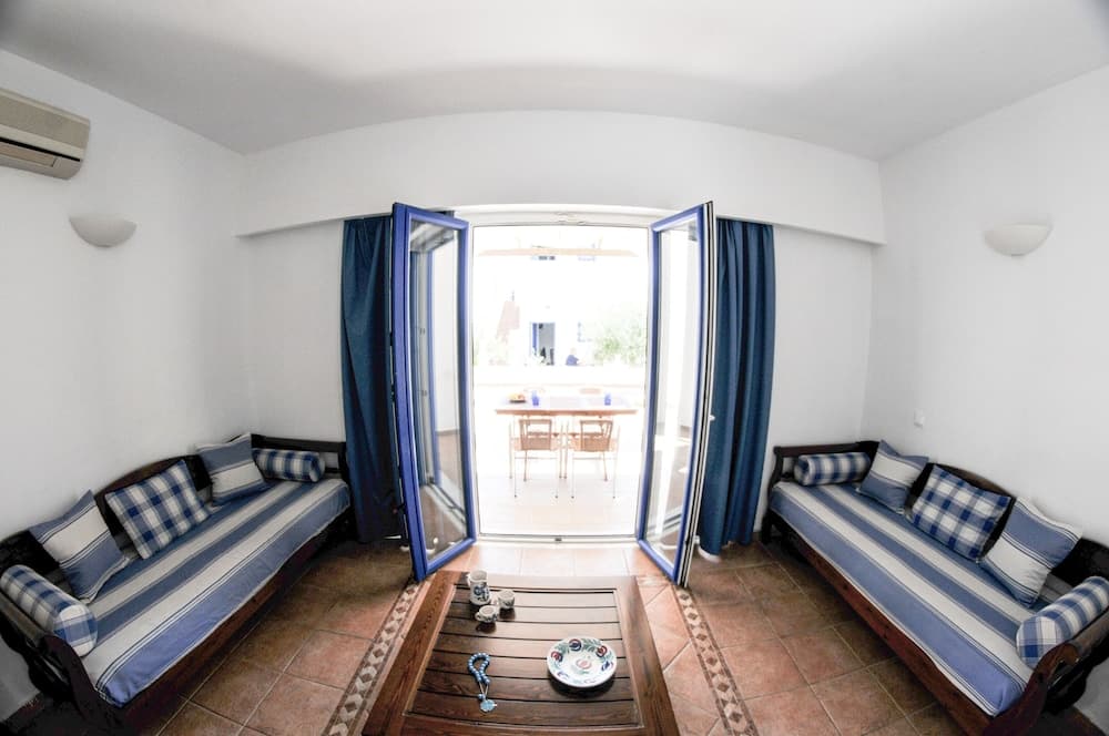 Katikies Studios & Appartements
