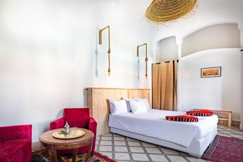 Riad Laila