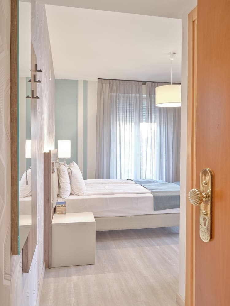 Hotel Bisesti