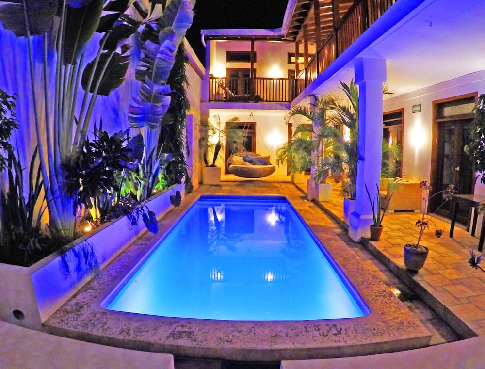 Hotel Azul