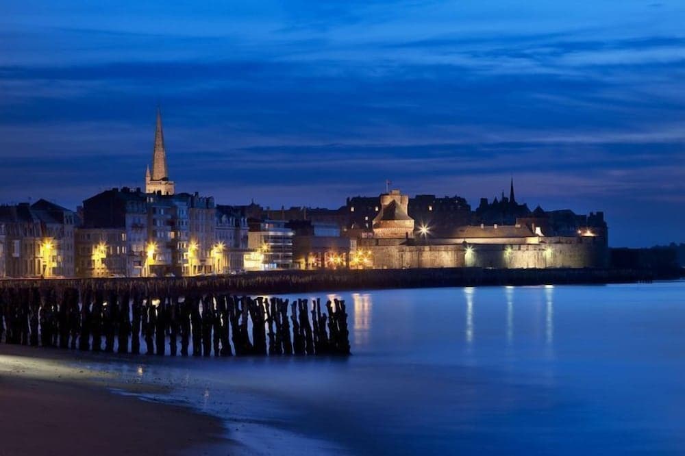 Escale Oceania Saint Malo