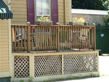 The Henry Collins Inn