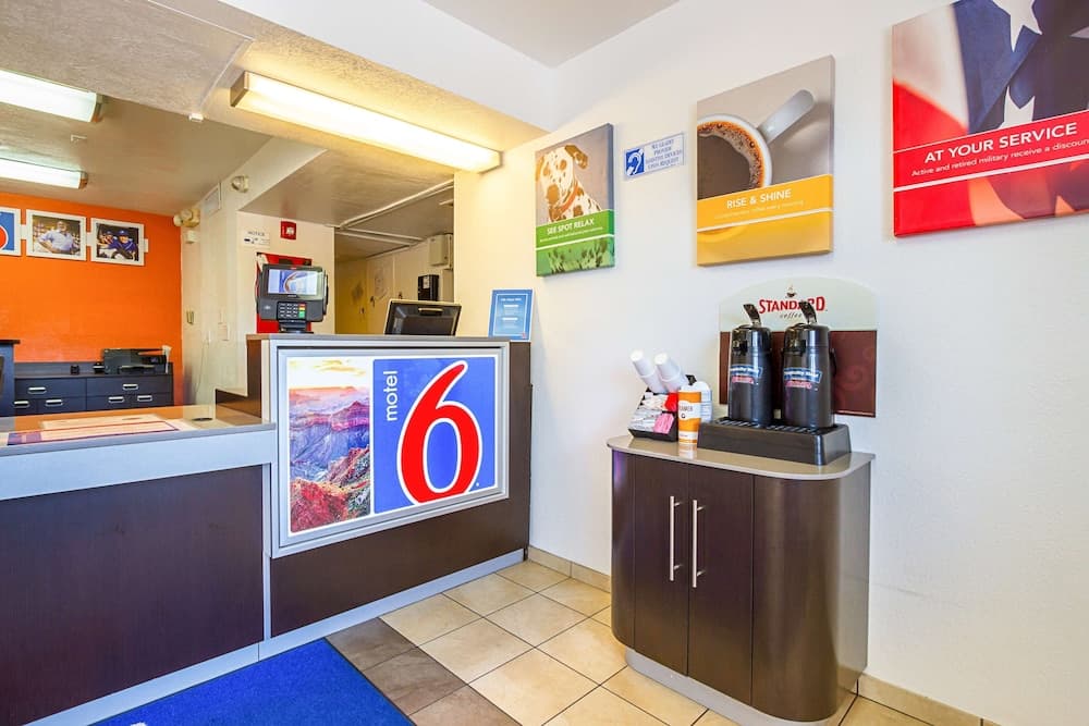 Motel 6-Mesa, AZ - South