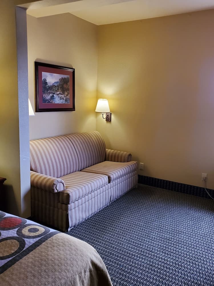 Super 8 by Wyndham Troy