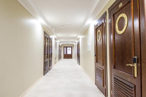 Port Hotel