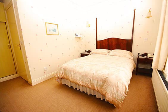 Fernbank Hotel