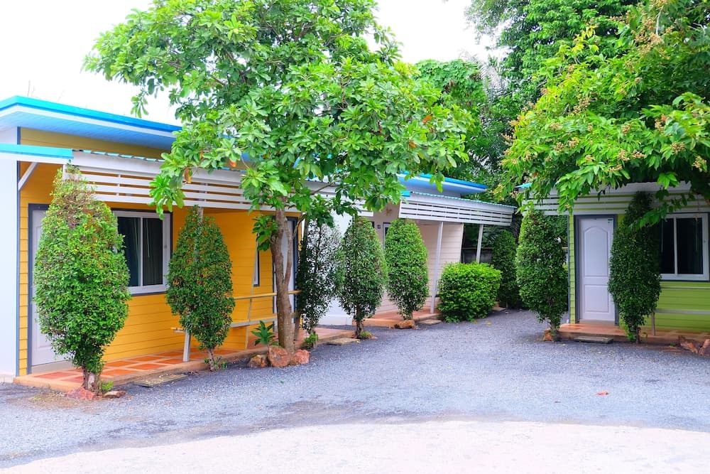 Pecharat Resort