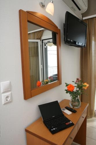 Atlon Hotel
