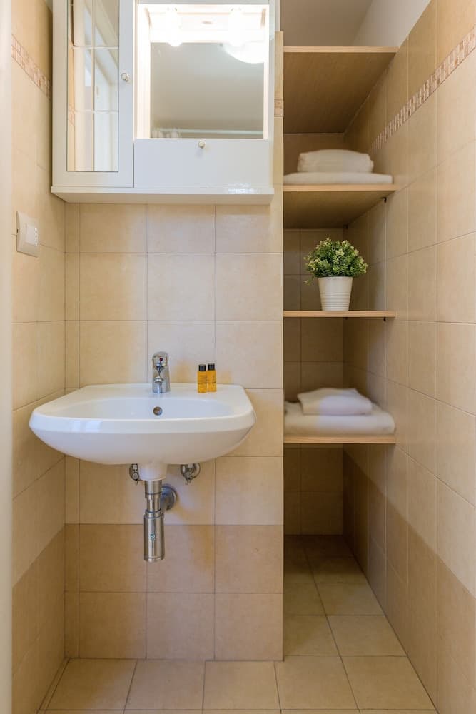 B&B Grottone