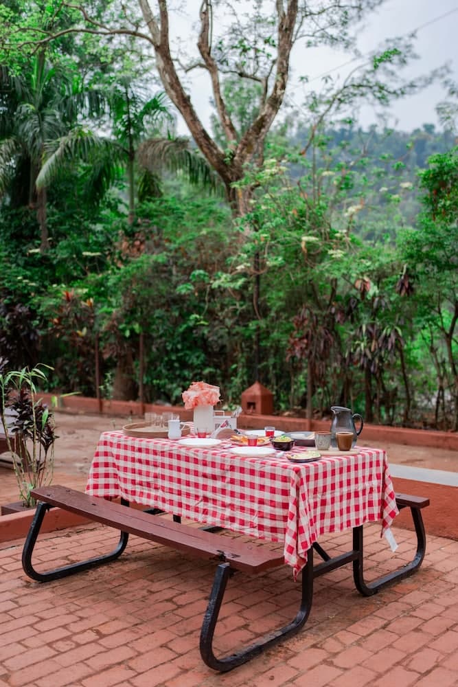Secluza Resort