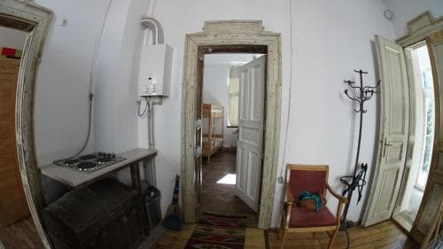 Hostel MIF