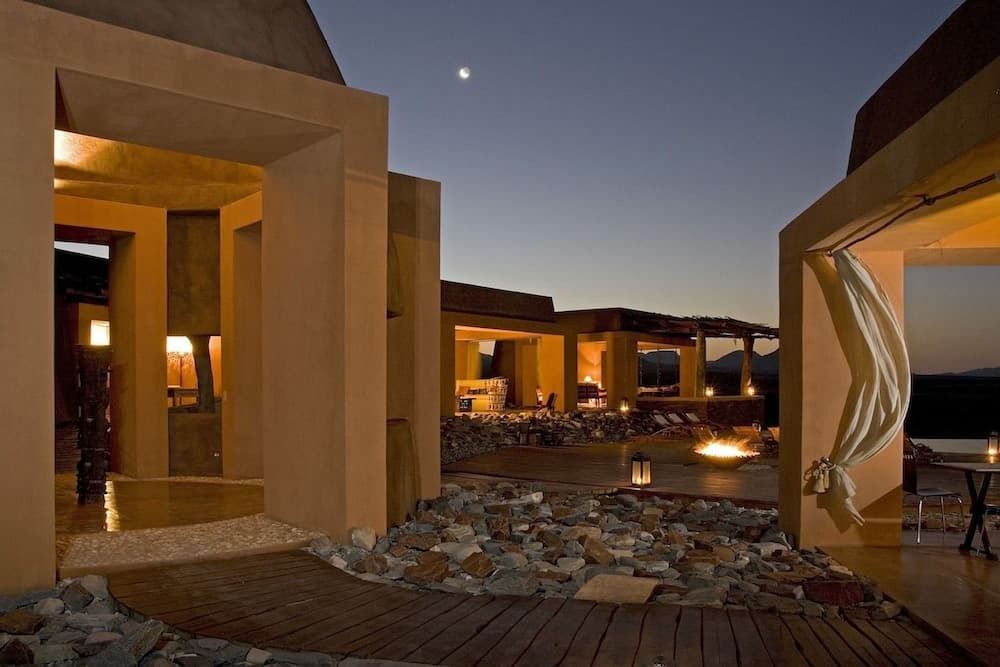 Okahirongo Elephant Lodge