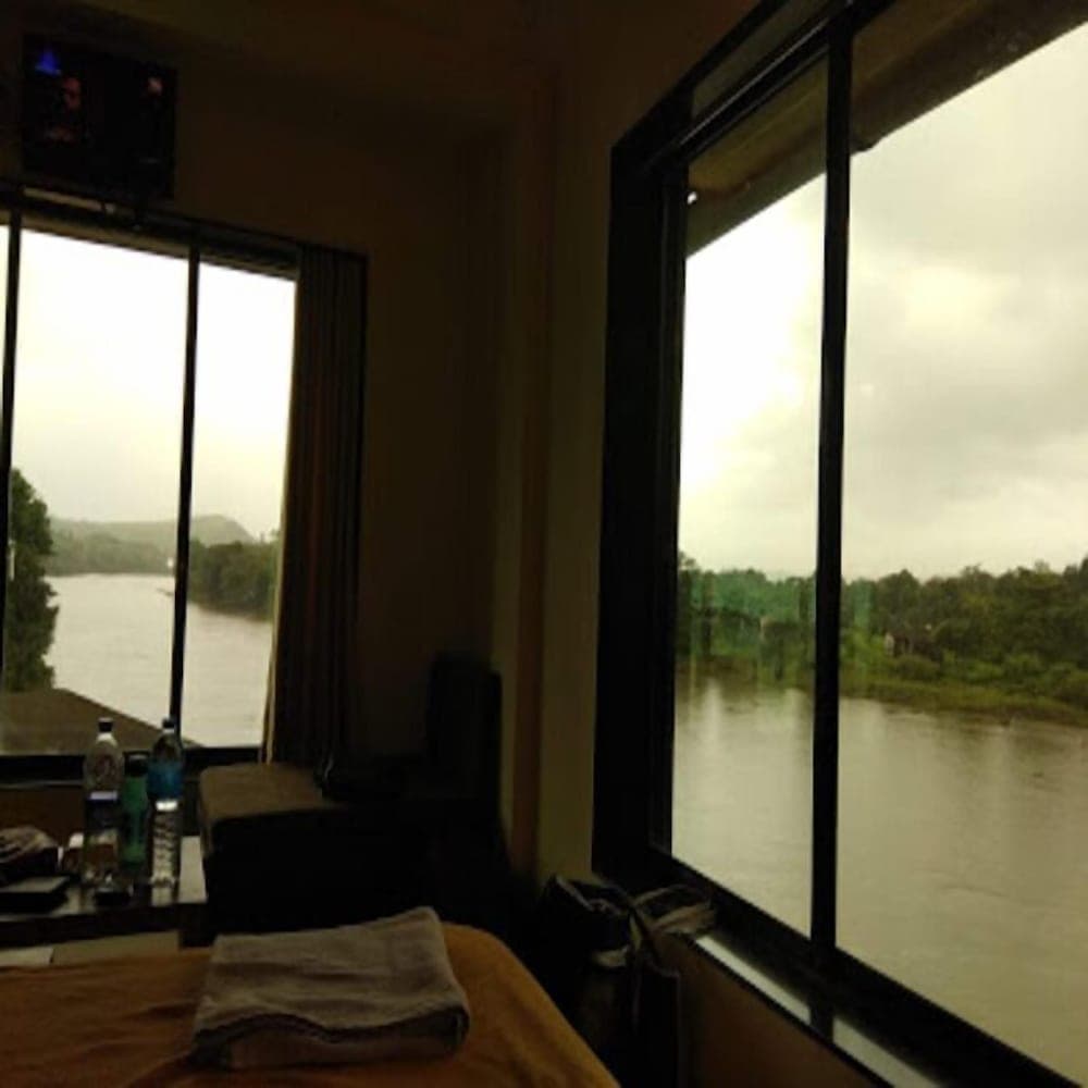Visava Riverside