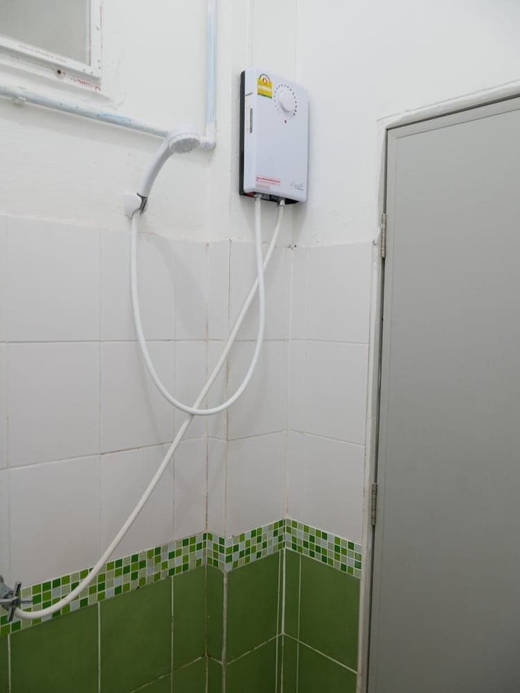 Rachanee Guesthouse