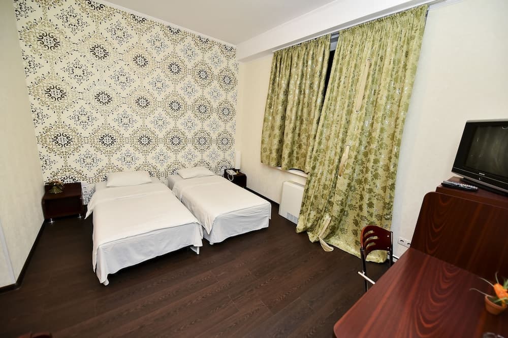 Mesogios Hotel