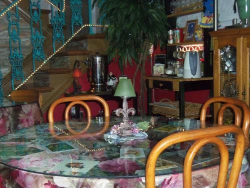 Raphael Inn