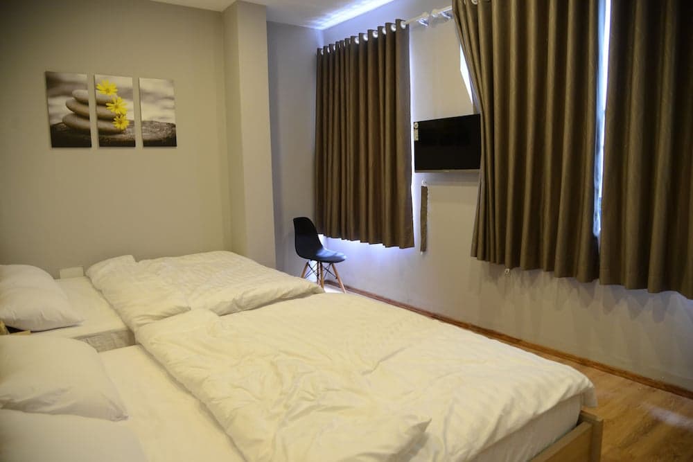 Vyl House