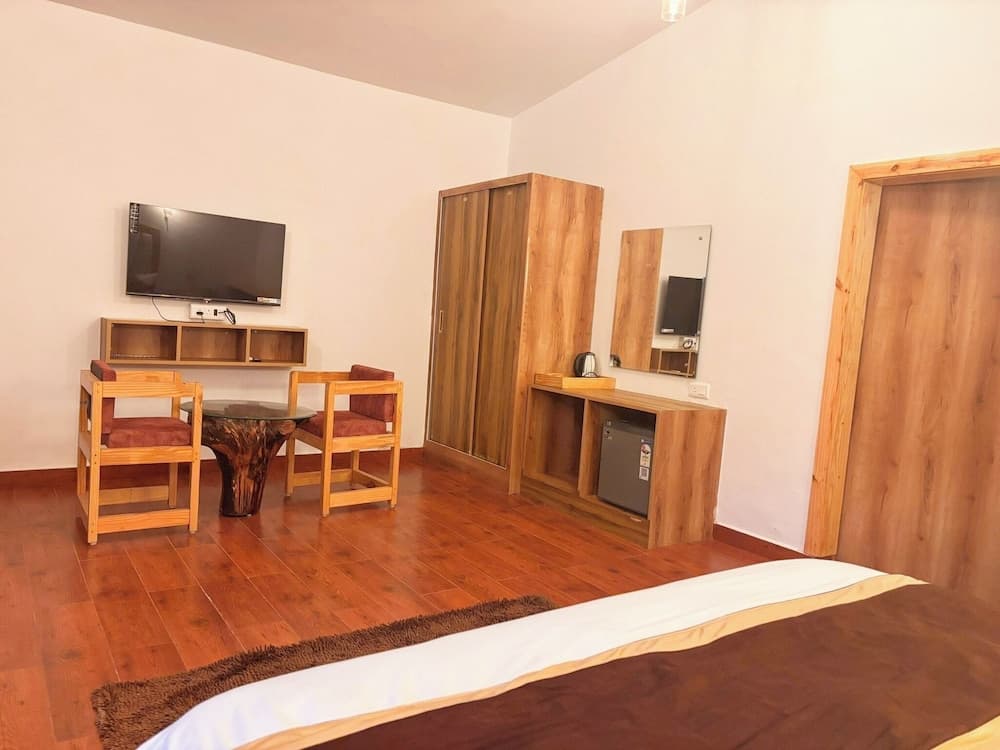 Corbett Wildernest Resort