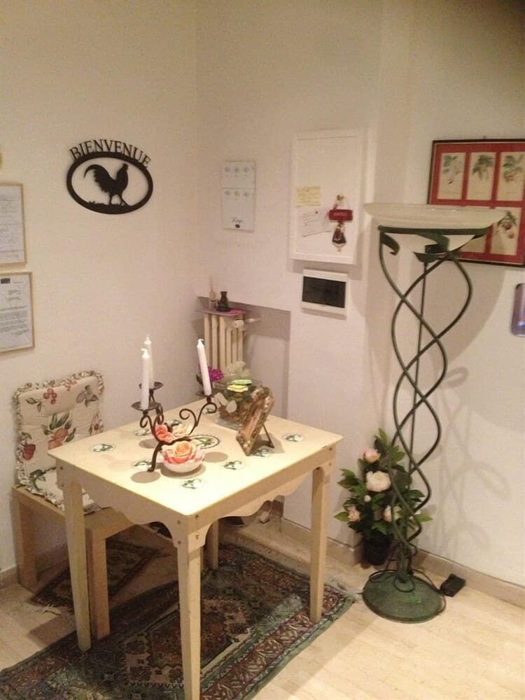 B&B Sabrina Home