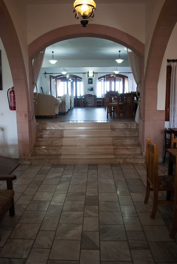 Asteri Hotel