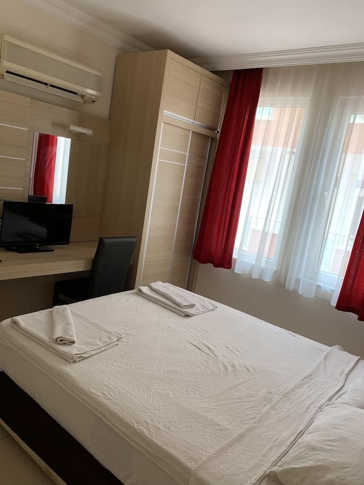 Azalea Apart Hotel