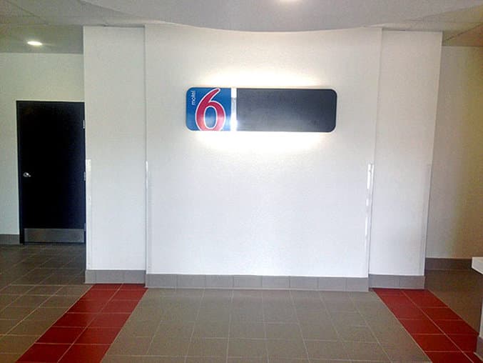 Motel 6 Three Rivers