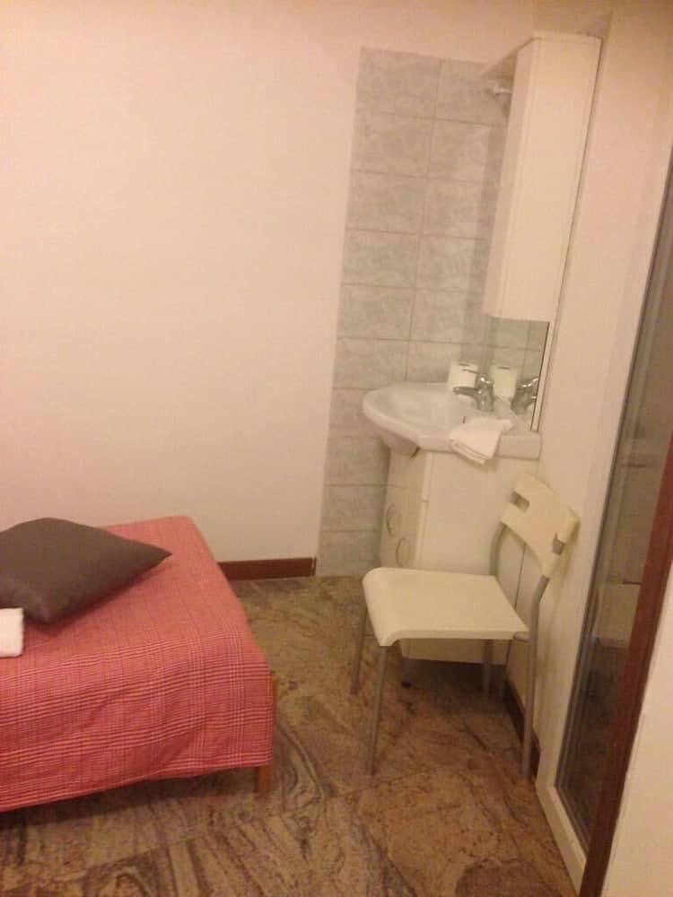 Sisters Residence