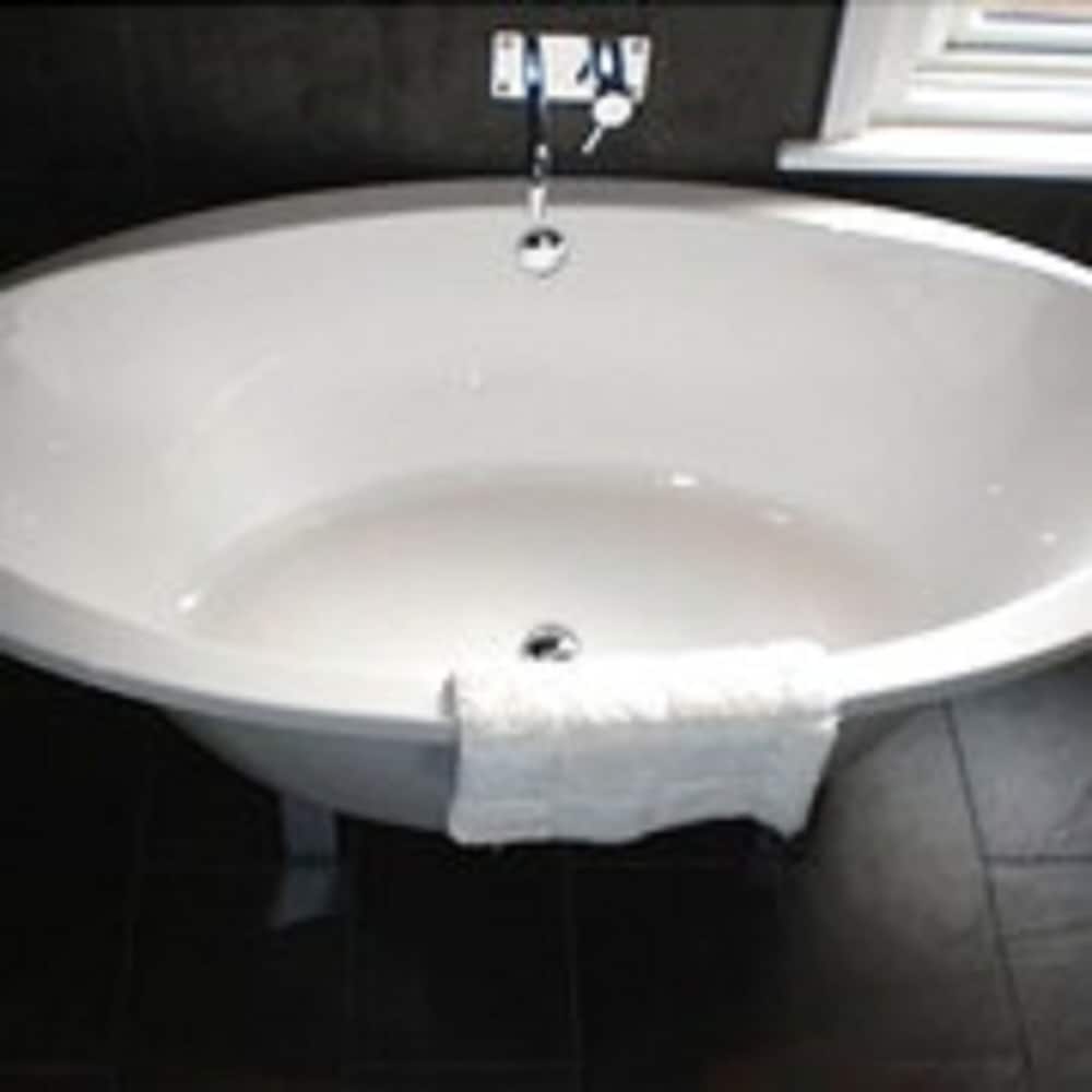 Amblehurst Hotel