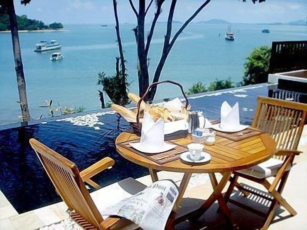 Chandara Resort & Spa