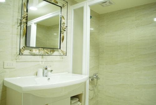 Ying Zhen Hotel
