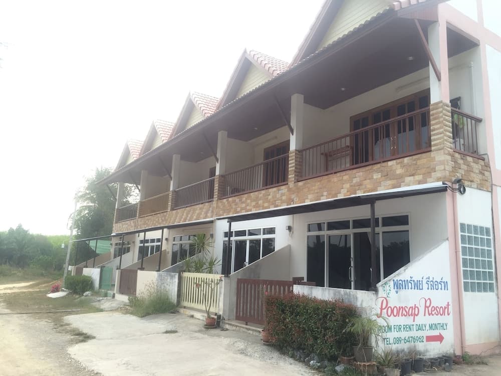 Poonsap Resort