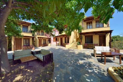 Alkifron Hotel